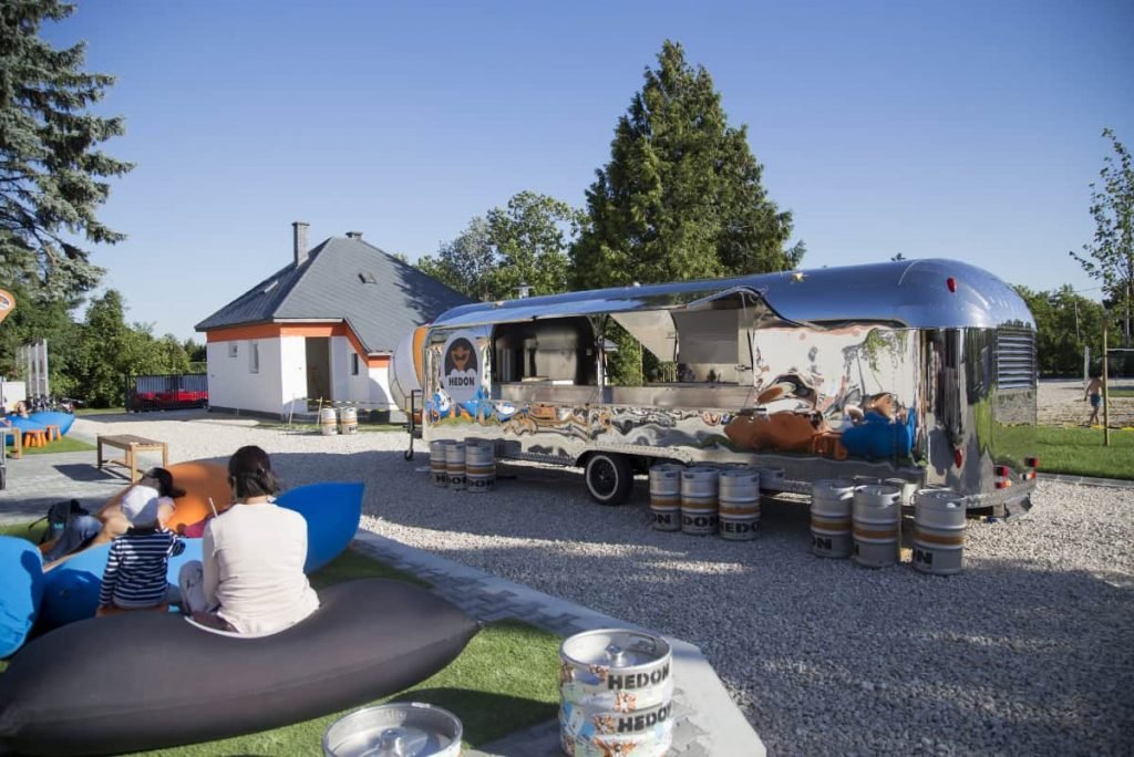 Heldon beer food trailer in events