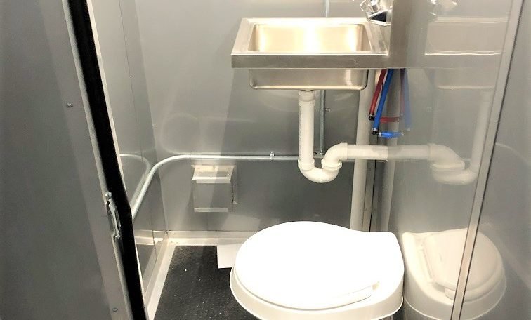 toilet trailer