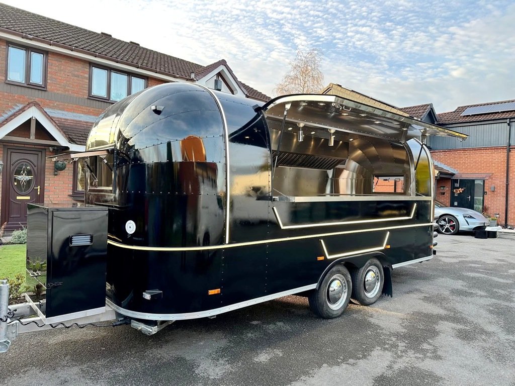 retro airstream food trailer